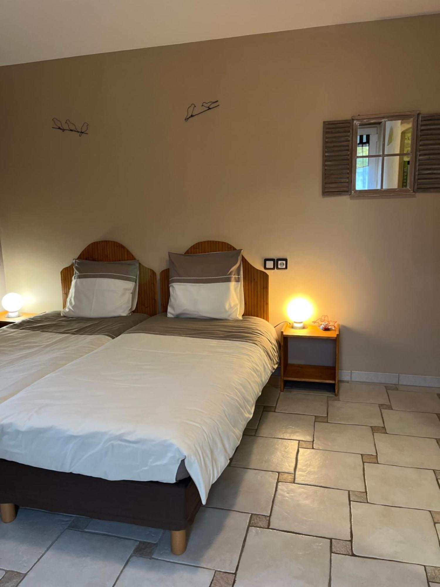 Bed and Breakfast La Fauconniere Brecy  Екстер'єр фото